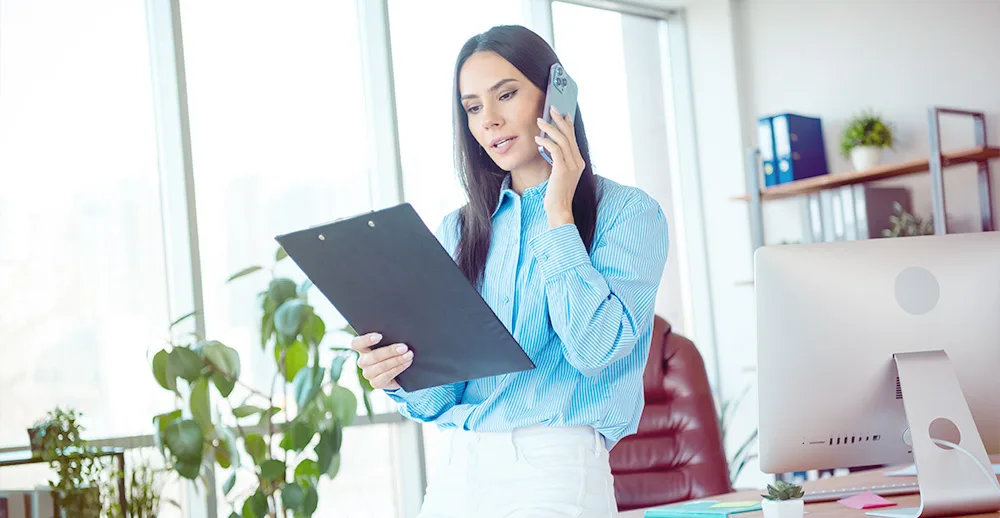 hr woman on the phone