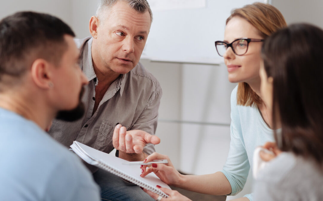What Coaching Skills Actually Look Like in a Team Meeting